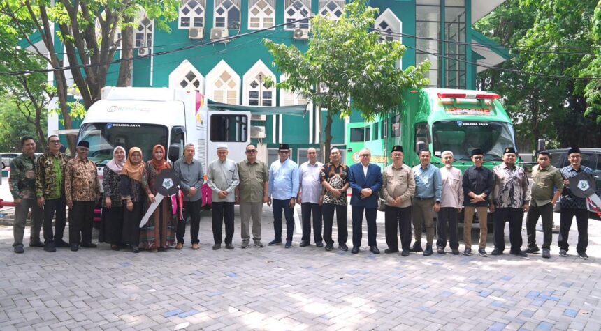 Lazis dan RSIGM Terima Mobil dari YBWSA