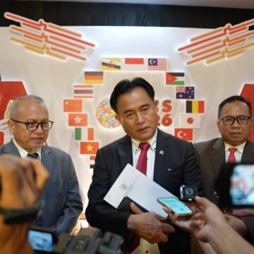 WhatsApp Image 2026-07-30 at 17.13.40 Jadi Pembicara Konferensi Internasional di Unissula, Menko Yusril Ingatkan Bahaya Modus Perdagangan Orang Berkedok Lowongan Kerja