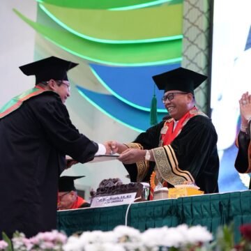 Unissula Melepas 2.418 Wisudawan, 50 Diantaranya Pejabat Publik dari TNI, Polri, Kejaksaan, Kehakiman, DPR, ASN, KPU,  BUMN dan Swasta